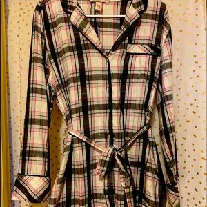 Victoria’s Secret Night gown long sleeve cardigan